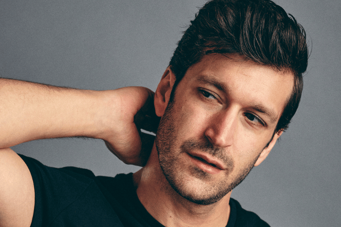 How to Fix Frizzy Hair for Men