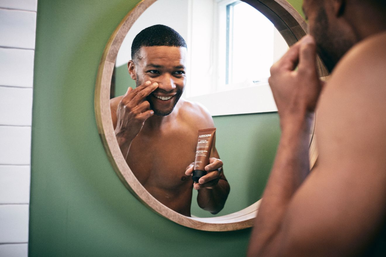 How to Handle Men's Grooming in Your 30's